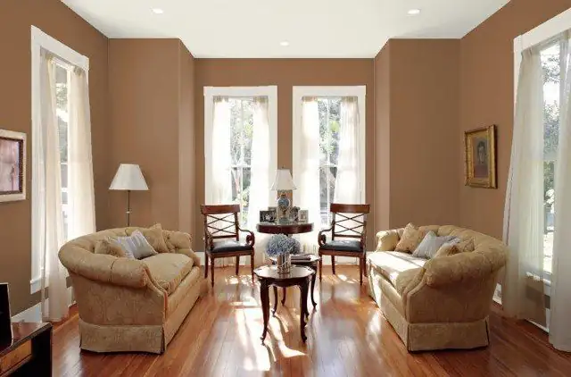 Choosing Wall Colors for New England Light
